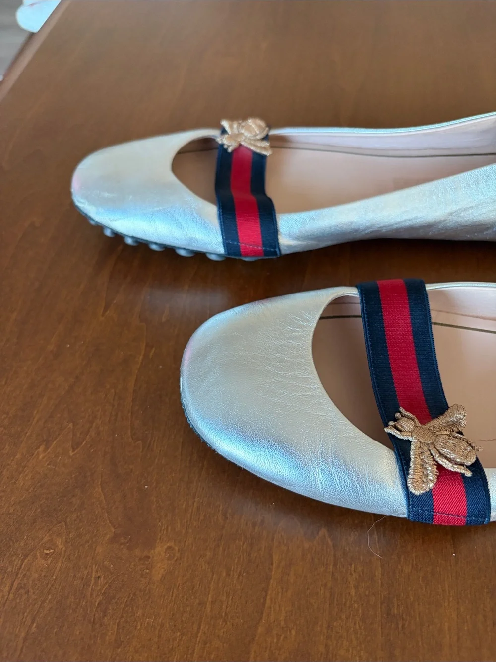 Women’s Gucci Leather Ballet Flats, size 39EU, silver